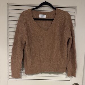 Old Navy Women's Tan V-Neck Sweater